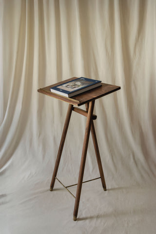 BOOKSTAND RIZZOLI